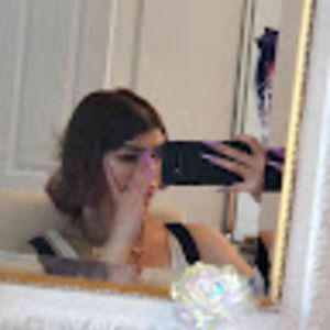 Meet your Posher, Kaela